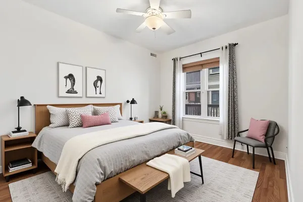 $275,000 | 4446 North Wolcott Avenue, Unit 1B, Chicago, IL 60640