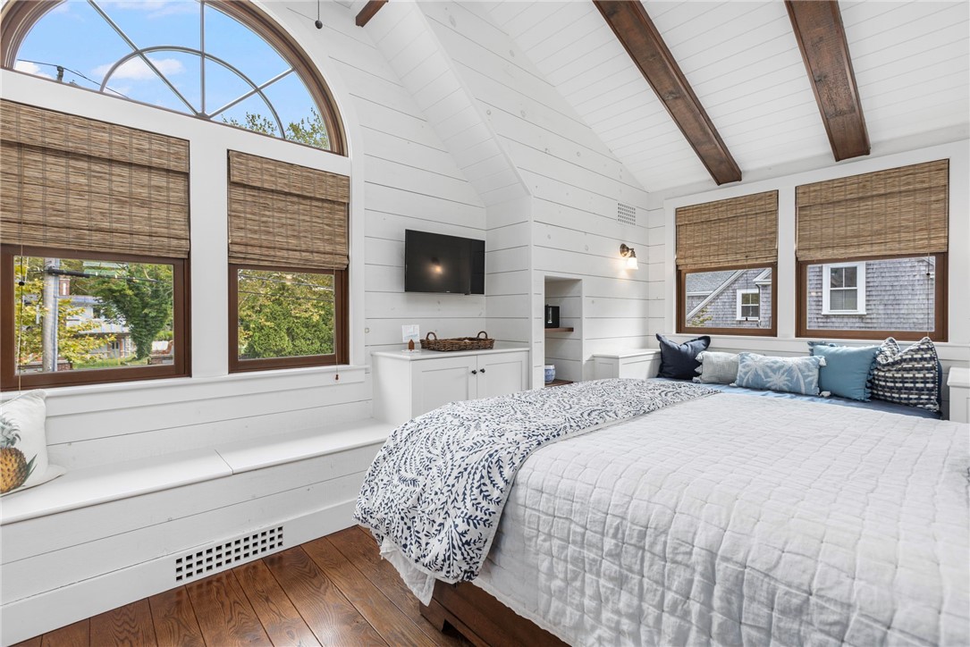 5 Ledge Road Newport, RI 02840 - Photo 29 of 38