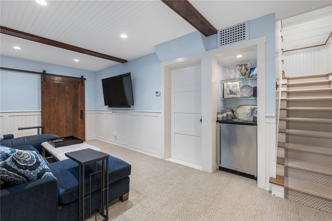 5 Ledge Road Newport, RI 02840 - Photo 34 of 38