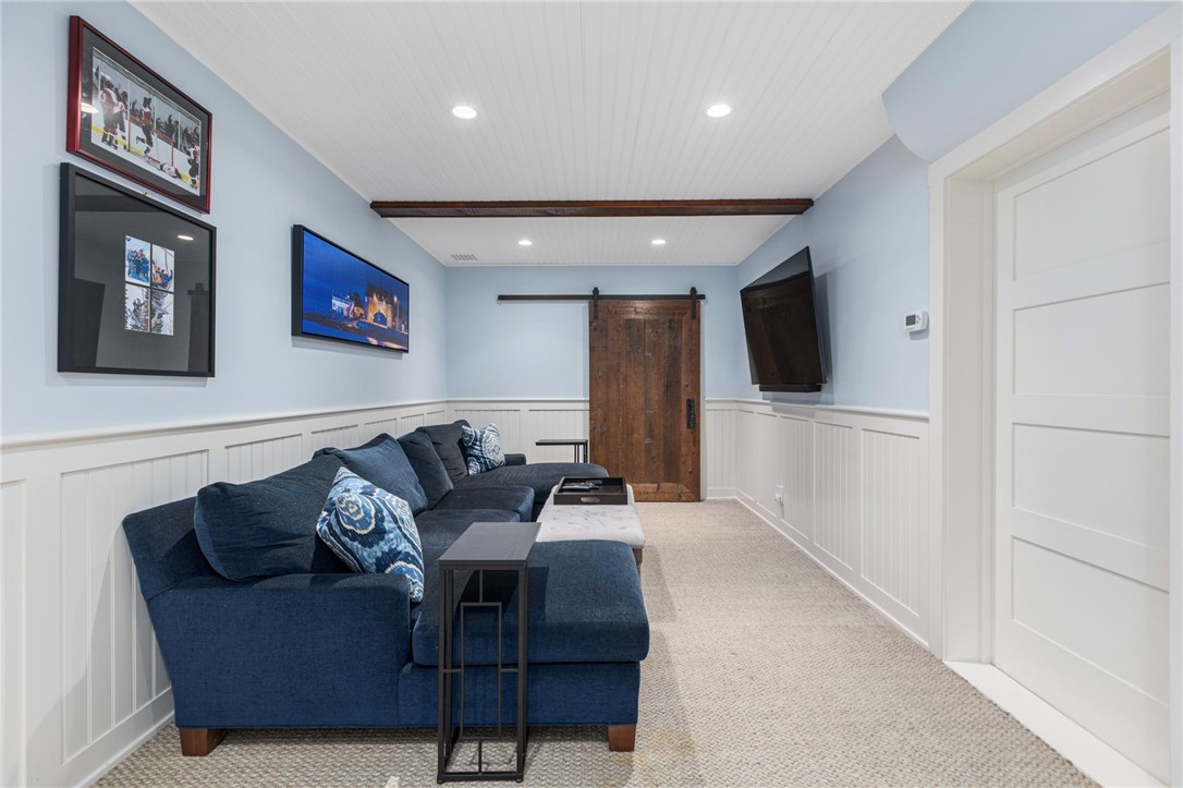 5 Ledge Road Newport, RI 02840 - Photo 35 of 38