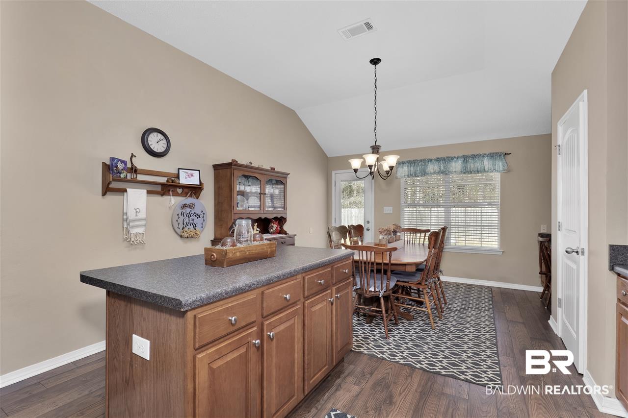 8852 Spring Grove North Mobile, AL 36695 - Photo 8 of 25 Kitchen Dining Area
