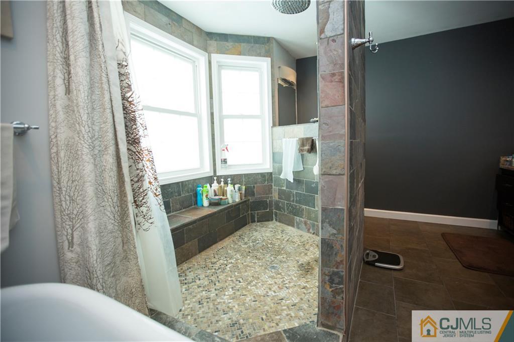 32 Oakland Road Old Bridge, NJ 08857 - Photo 17 of 22 Gallery Image 17