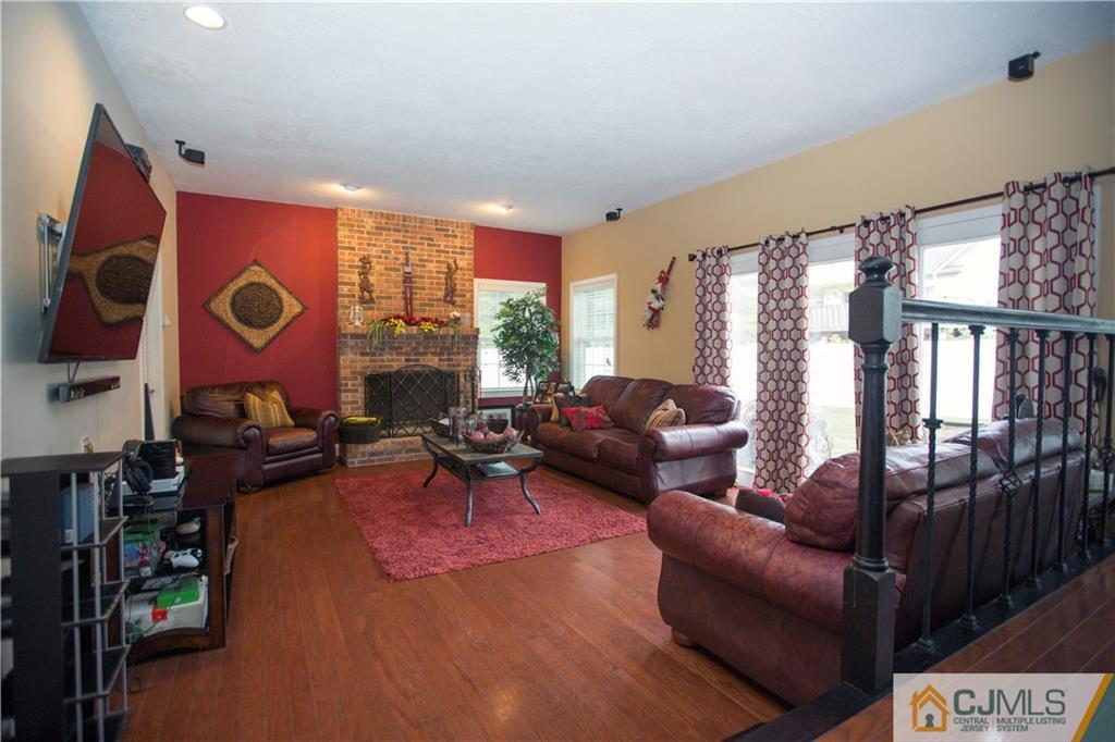 32 Oakland Road Old Bridge, NJ 08857 - Photo 8 of 22 Gallery Image 8