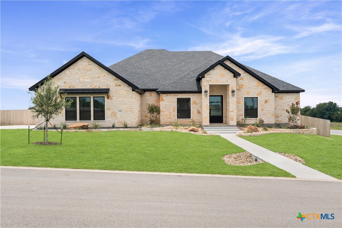 302 Rodeo Road Salado, TX 76571 - Photo 1 of 44
