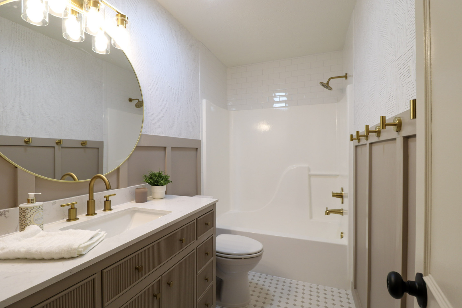 9 Timberview Drive Bloomington, IL 61701 - Photo 13 of 32