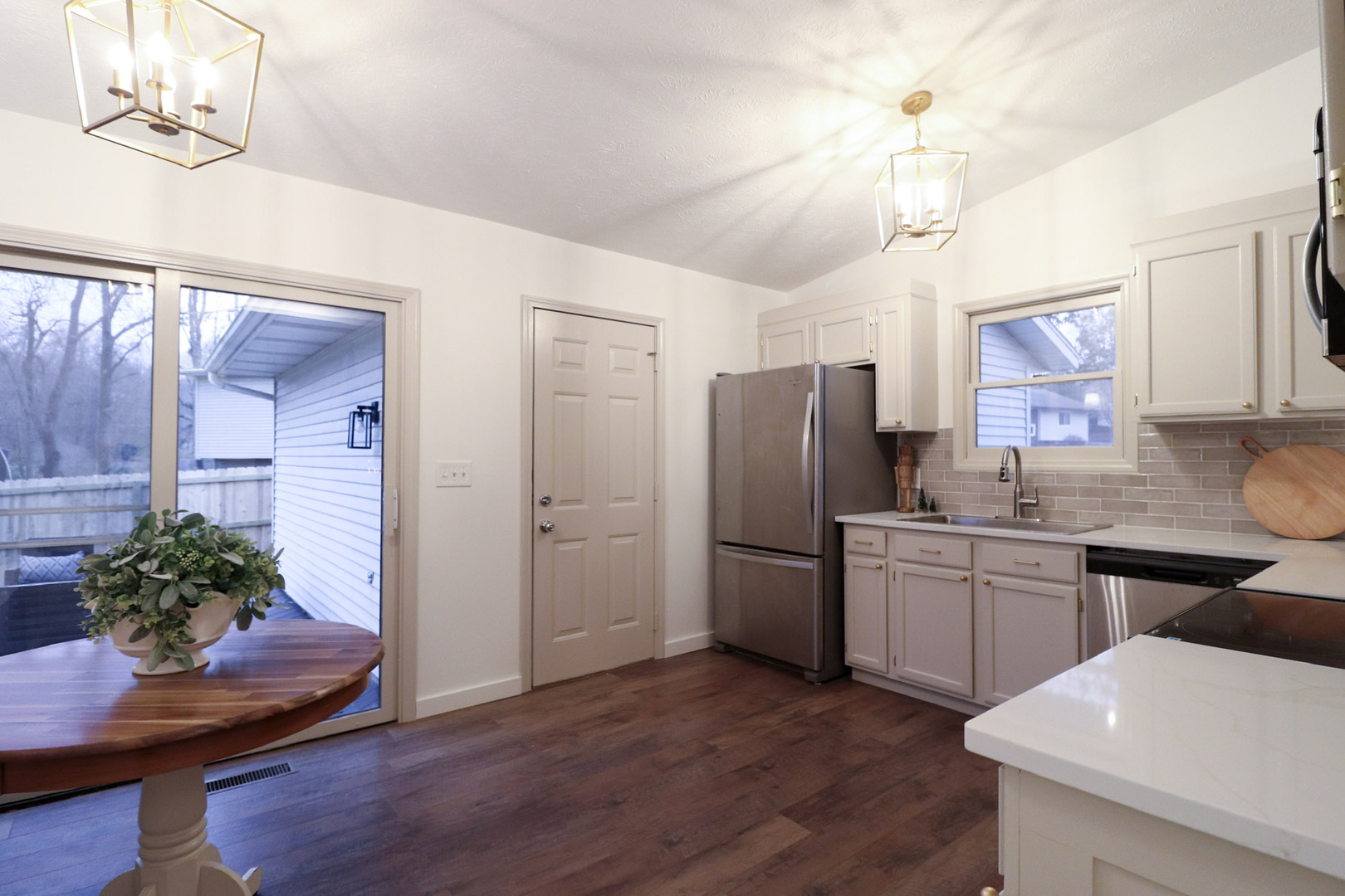 9 Timberview Drive Bloomington, IL 61701 - Photo 10 of 32