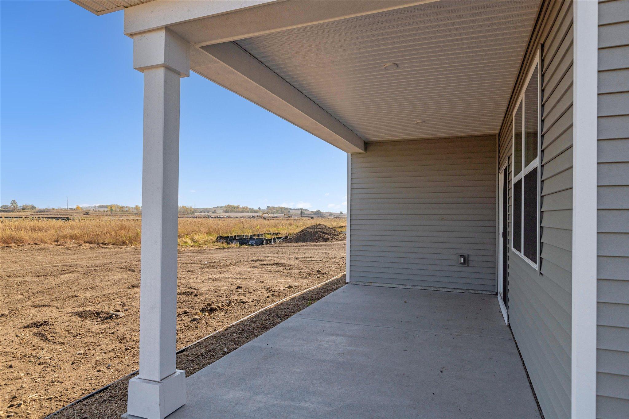 9810 Upper 89th Street South Cottage Grove, MN 55016 - Photo 13 of 39