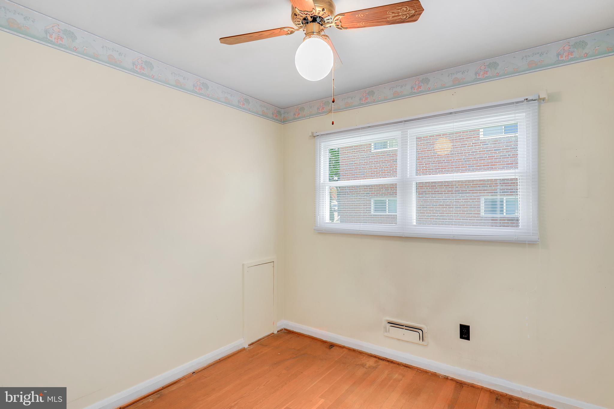 925 Marksworth Road Baltimore, MD 21228 - Photo 14 of 30