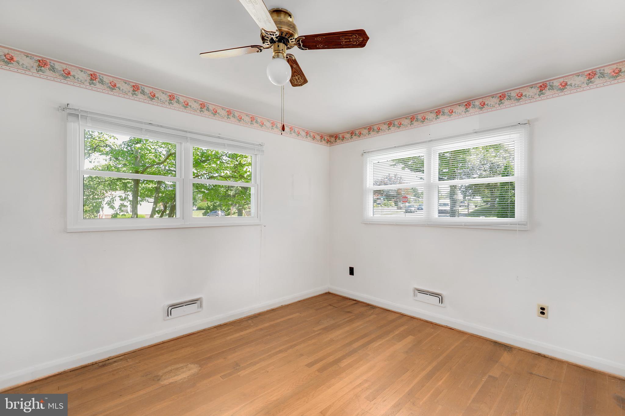925 Marksworth Road Baltimore, MD 21228 - Photo 17 of 30