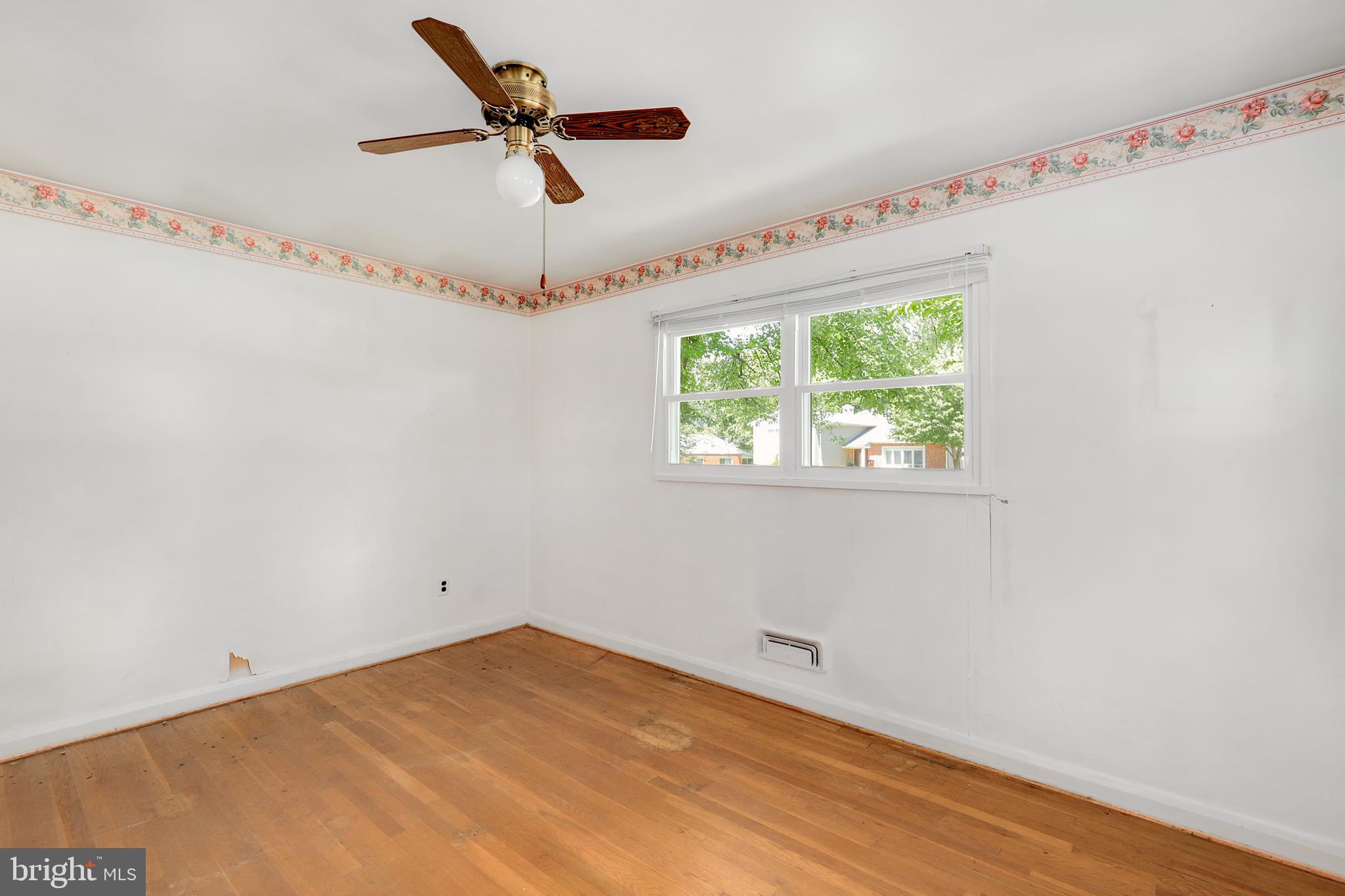 925 Marksworth Road Baltimore, MD 21228 - Photo 18 of 30
