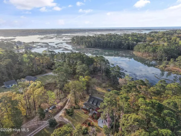 $779,900 | 1321 Marsh Line Court Southwest, Shallotte, NC 28470