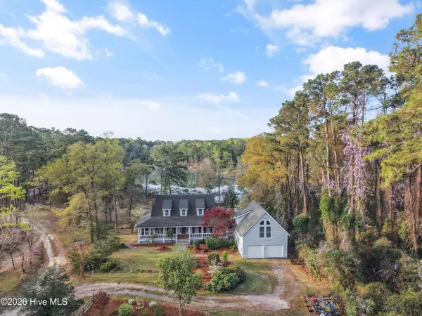 $779,900 | 1321 Marsh Line Court Southwest, Shallotte, NC 28470