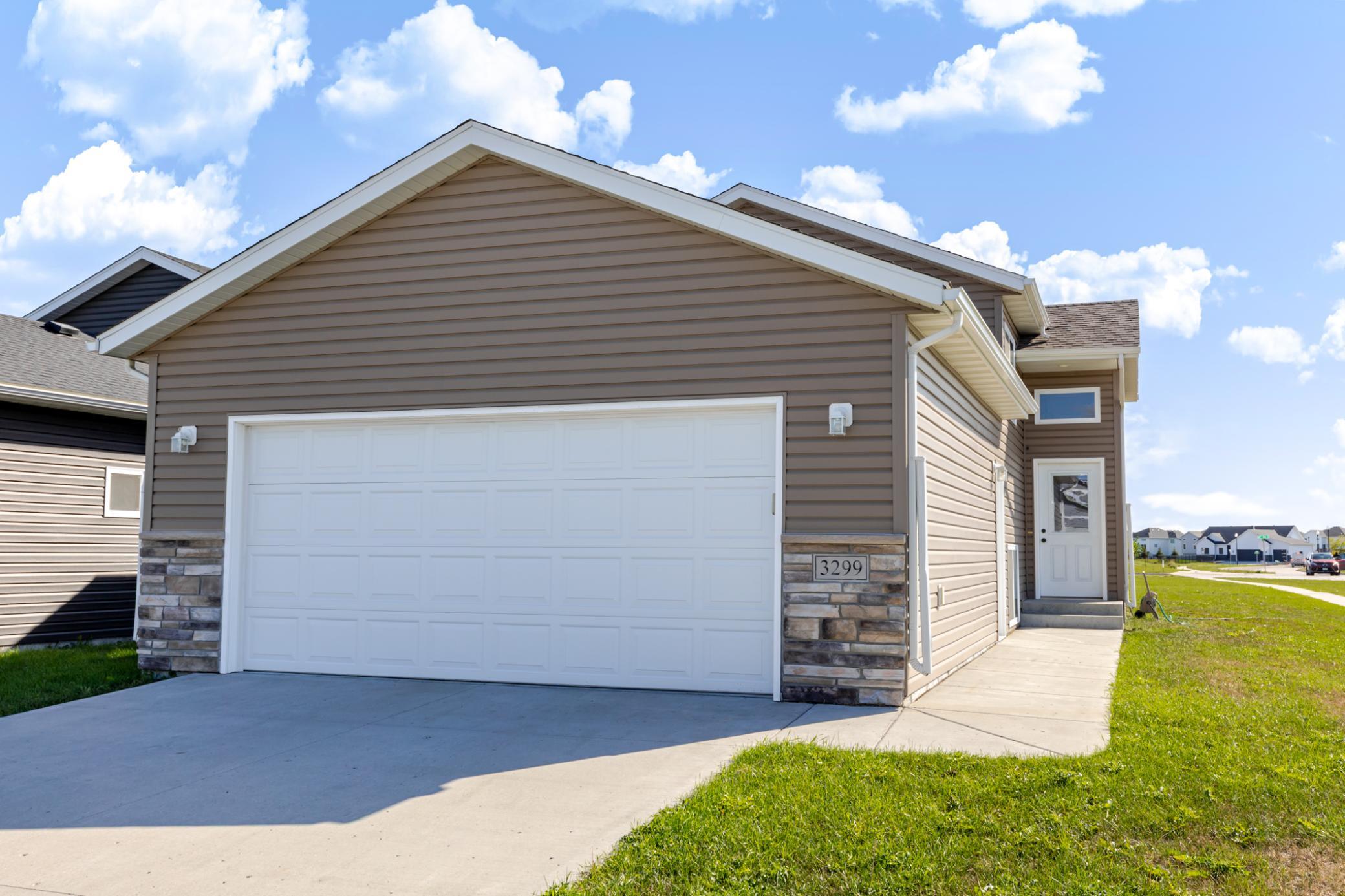 3299 Maple Leaf Loop South Fargo, ND 58104 - Photo 1 of 44 Gallery Image 1