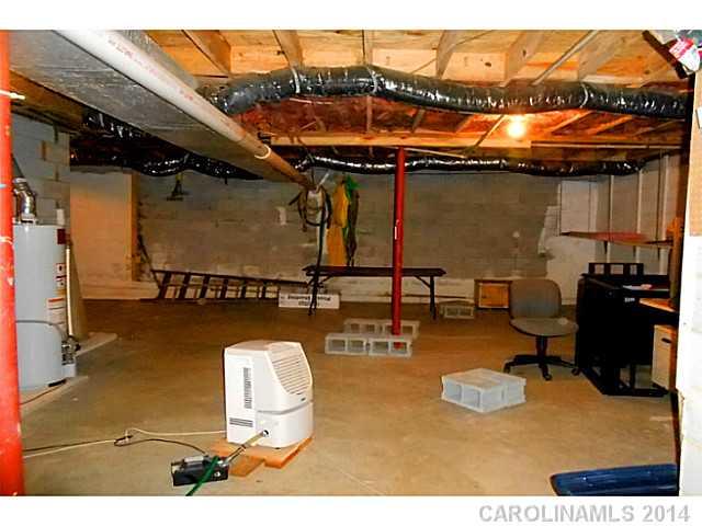 810 Kelly Road Mount Holly, NC 28120 - Photo 15 of 16 Gallery Image 15
