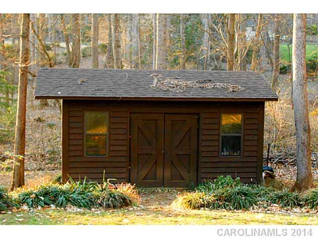 810 Kelly Road Mount Holly, NC 28120 - Photo 8 of 16 Gallery Image 8