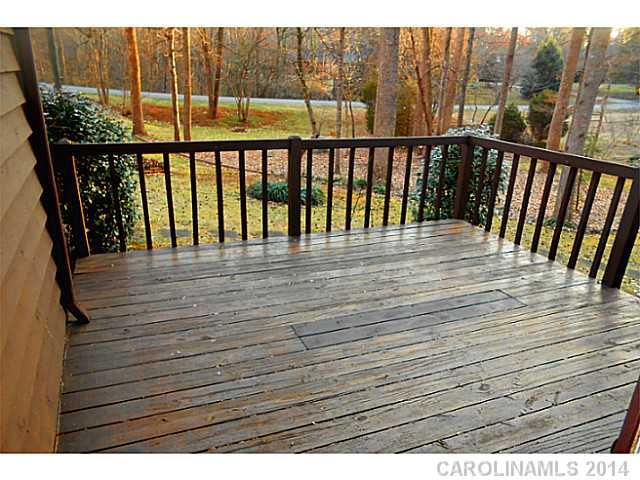 810 Kelly Road Mount Holly, NC 28120 - Photo 10 of 16 Gallery Image 10