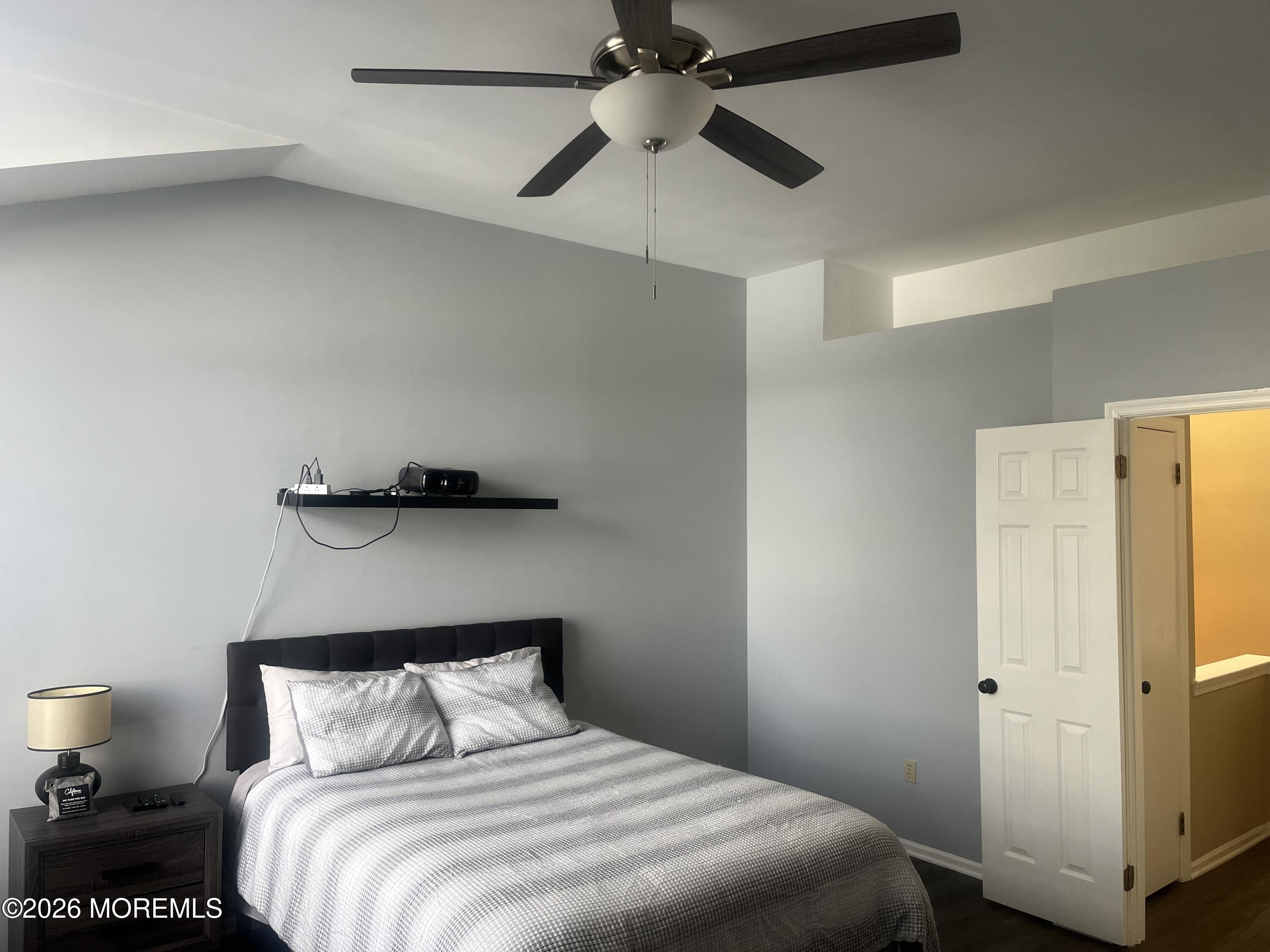 18 Birchwood Road Bedminster, NJ 07921 - Photo 12 of 17 18 g