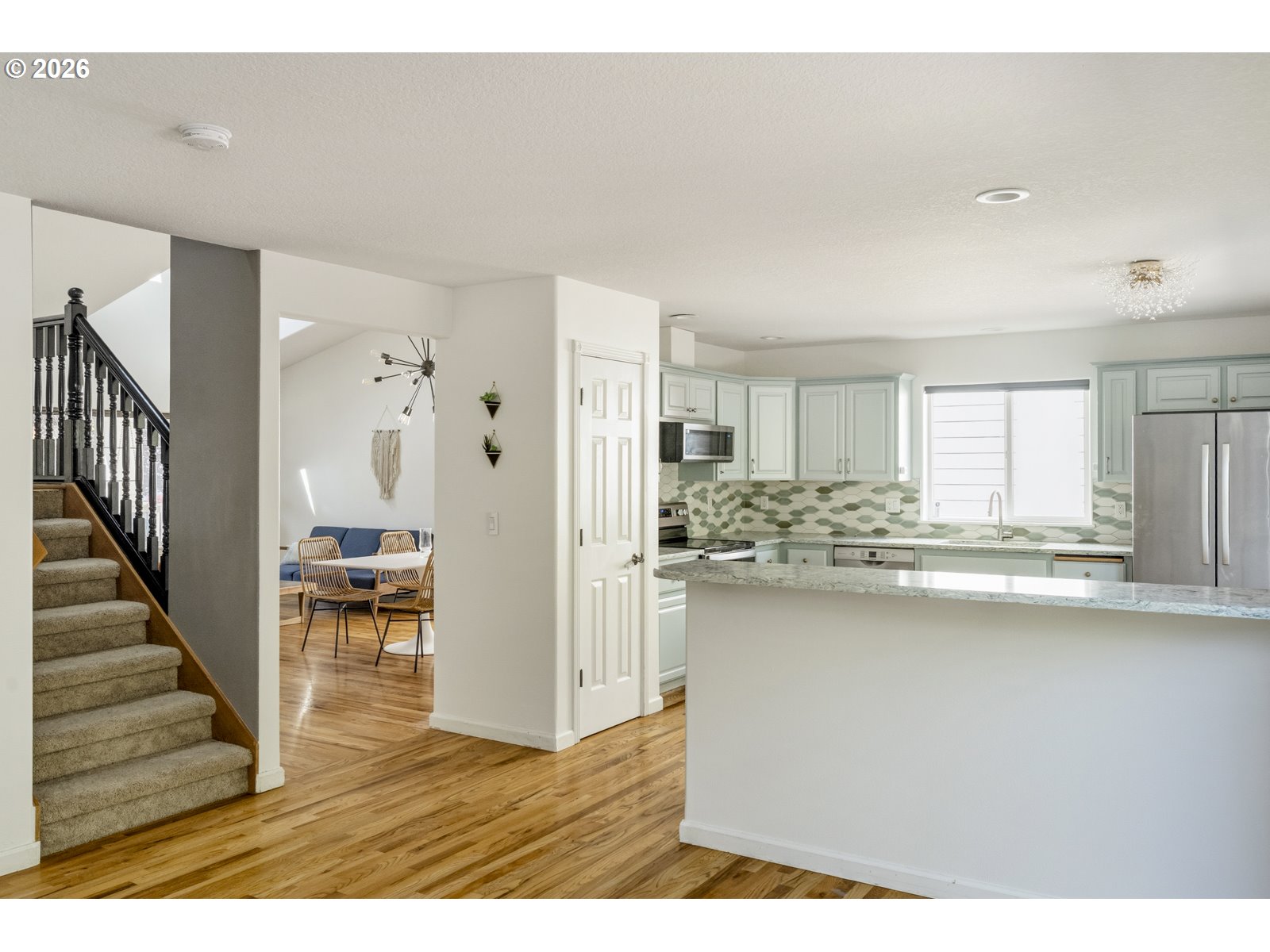 15729 Southeast Hawk Court Portland, OR 97236 - Photo 15 of 39