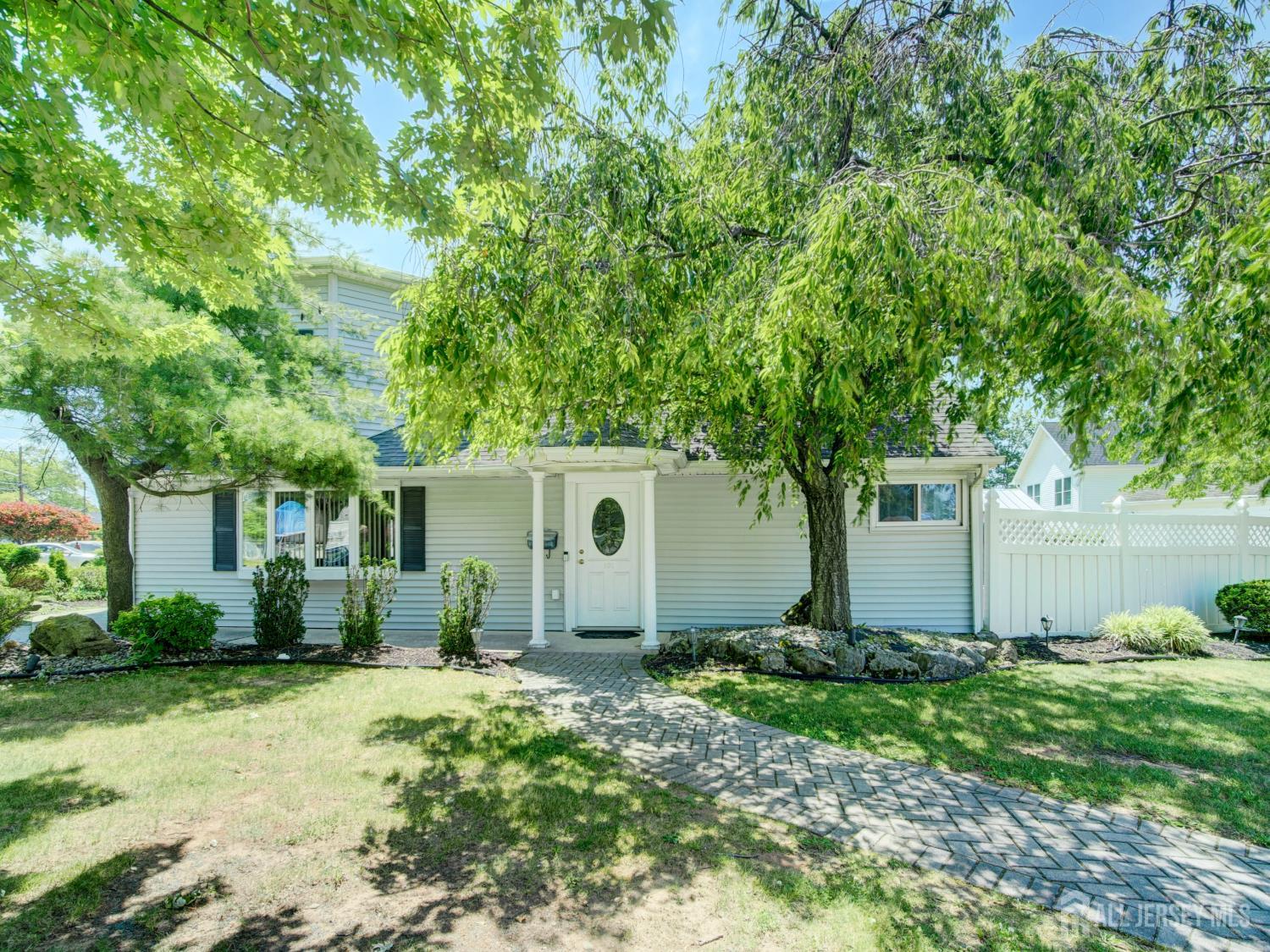 101 Idlewild Road Edison, NJ 08817 - Photo 1 of 42