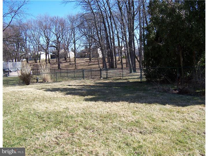 3331 Rambler Road Bensalem, PA 19020 - Photo 19 of 20