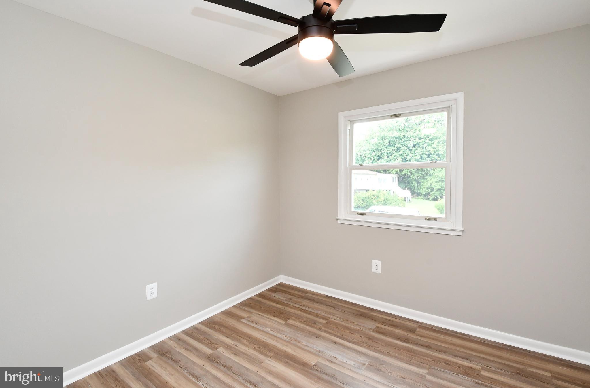 13409 Delaney Road Woodbridge, VA 22193 - Photo 17 of 38 Gallery Image 17