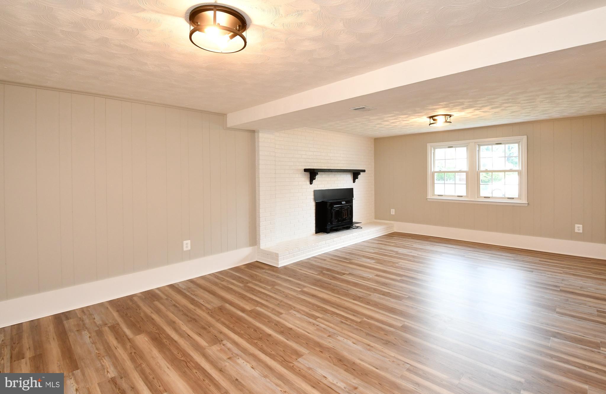 13409 Delaney Road Woodbridge, VA 22193 - Photo 26 of 38 Gallery Image 26