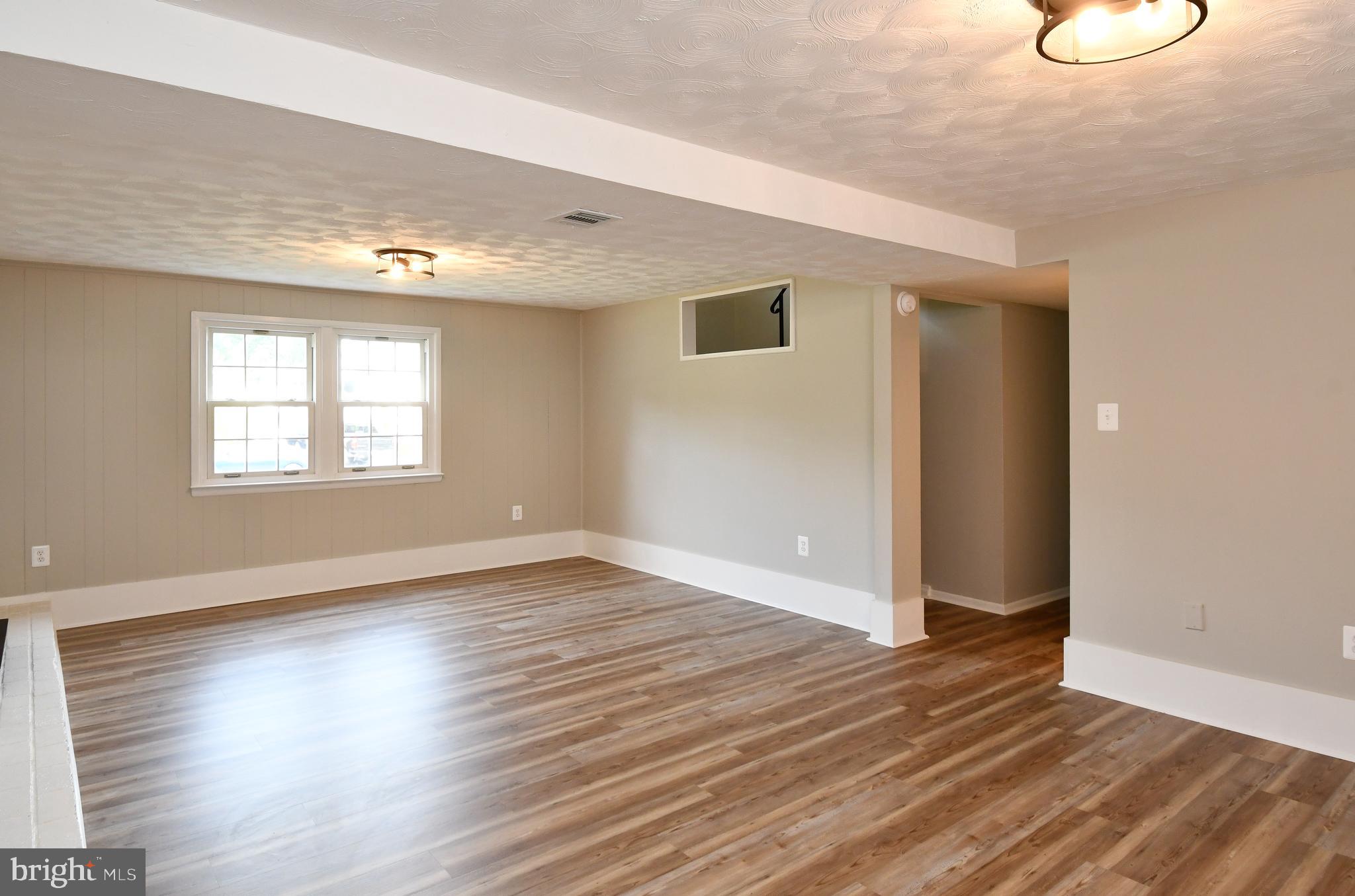 13409 Delaney Road Woodbridge, VA 22193 - Photo 27 of 38 Gallery Image 27