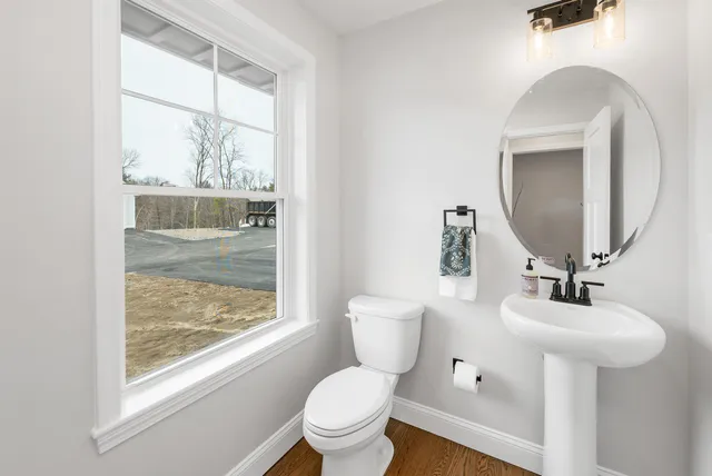 $499,000 | 3 B Mustang Drive, Unit B, Litchfield, NH 03052