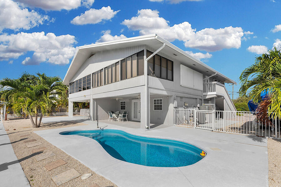 303 Sombrero Beach Road Marathon, FL 33050 - Photo 1 of 84 Welcome to 303 Sombrero Beach Road