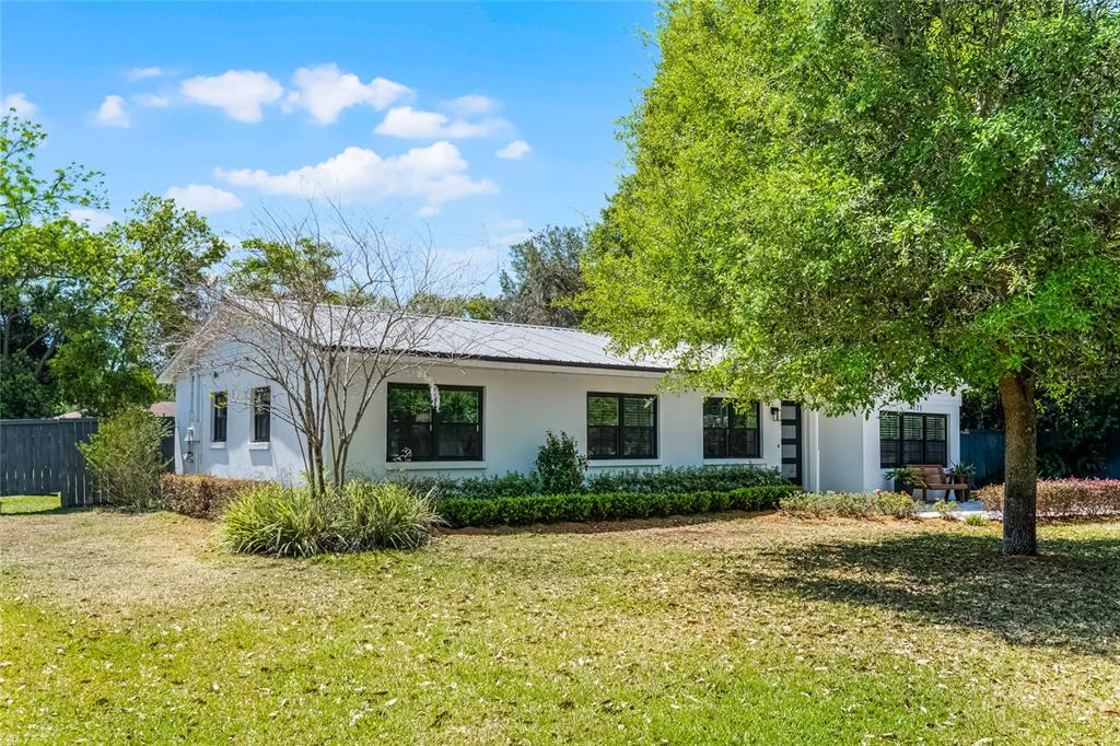171 Tracy Road Lake Mary, FL 32746 - Photo 3 of 32 Gallery Image 3
