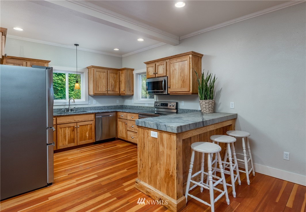 266 Fort Casey Road Coupeville, WA 98239 - Photo 11 of 40 Gallery Image 11