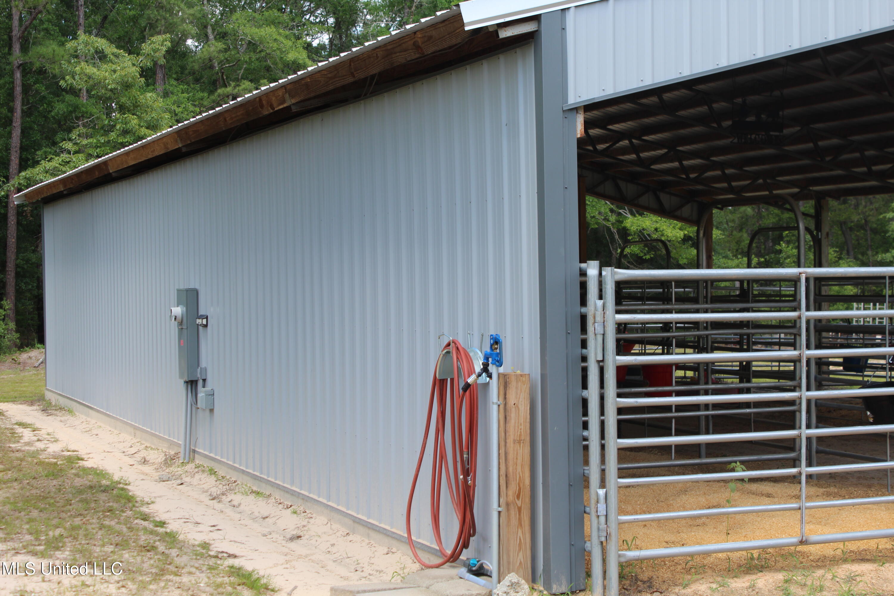 14280 Highway 98 Lucedale, MS 39452 - Photo 12 of 16 IMG_7042