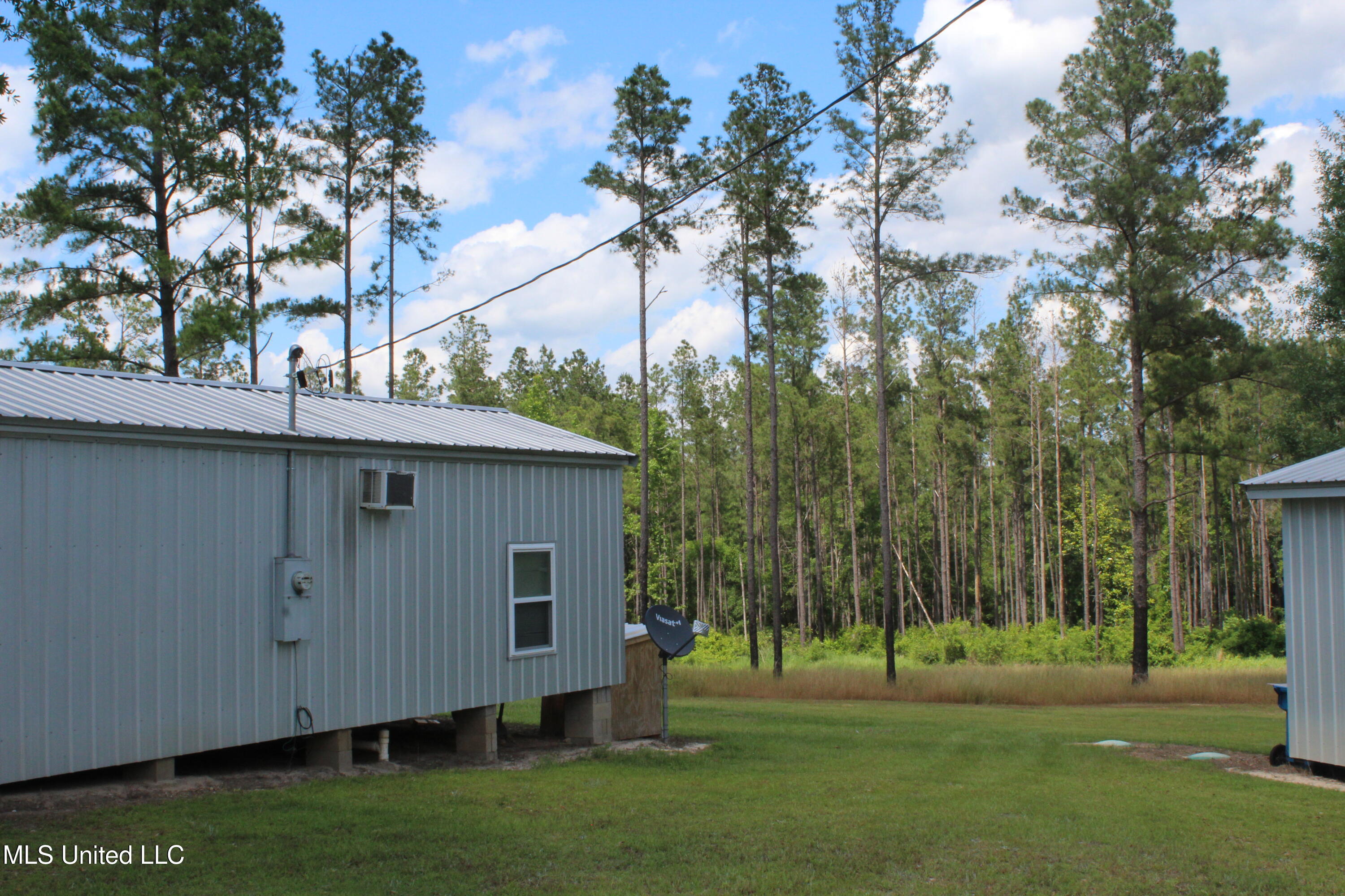 14280 Highway 98 Lucedale, MS 39452 - Photo 9 of 16 IMG_7037