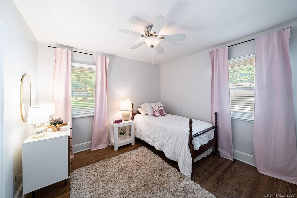 5338 Murrayhill Road Charlotte, NC 28210 - Photo 16 of 26 Gallery Image 16