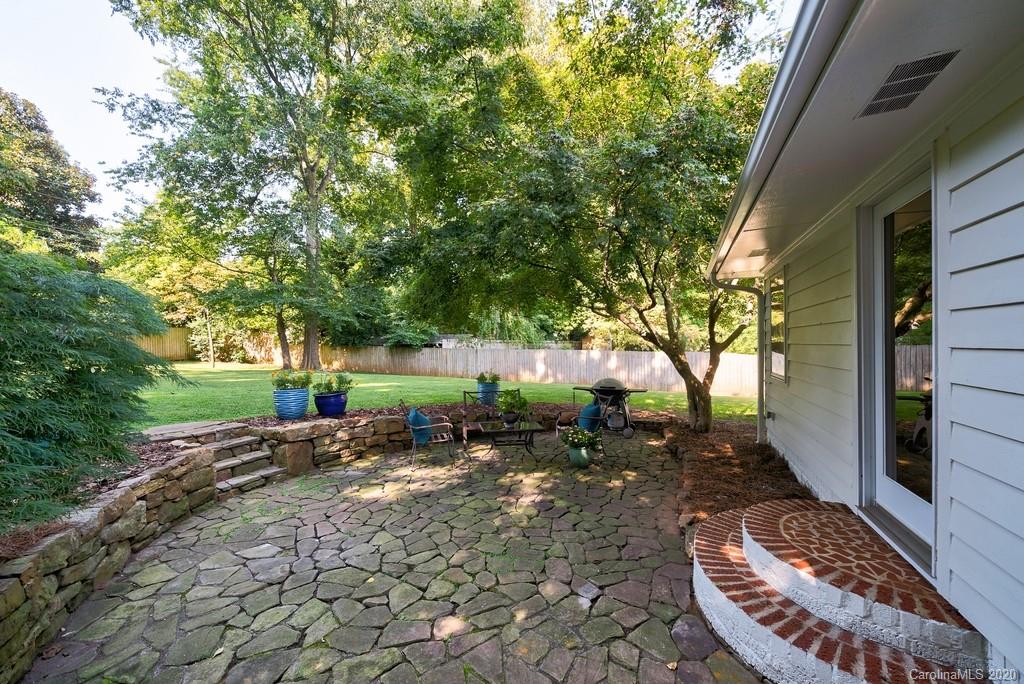 5338 Murrayhill Road Charlotte, NC 28210 - Photo 22 of 26 Gallery Image 22