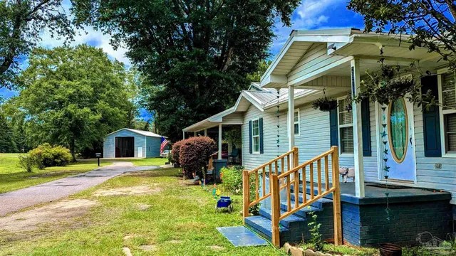$220,000 | 29744 Hwy 17 Millry Al, Millry, AL 36558