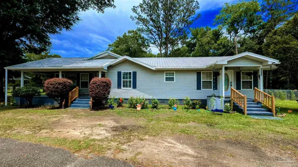 $220,000 | 29744 Hwy 17 Millry Al, Millry, AL 36558