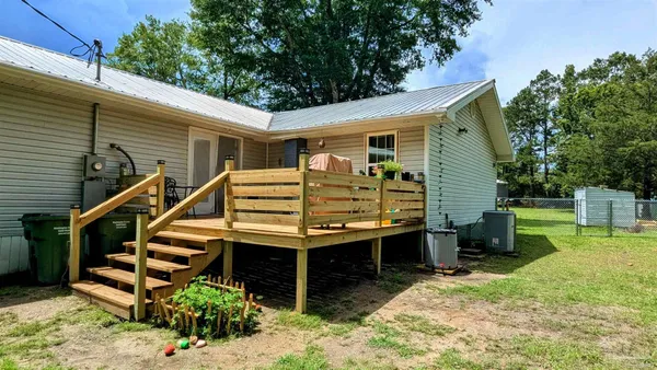 $220,000 | 29744 Hwy 17 Millry Al, Millry, AL 36558