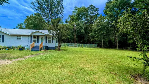 $220,000 | 29744 Hwy 17 Millry Al, Millry, AL 36558