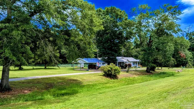 $220,000 | 29744 Hwy 17 Millry Al, Millry, AL 36558