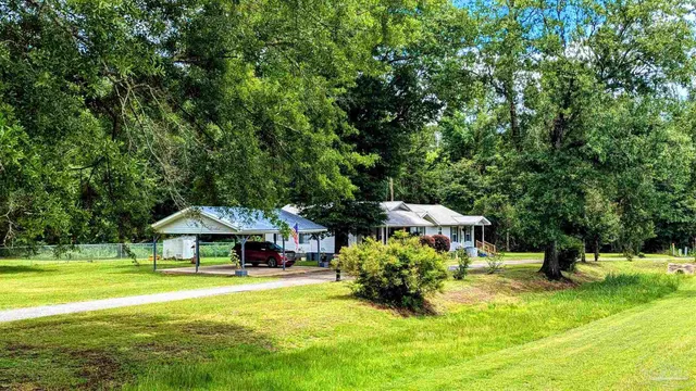 $220,000 | 29744 Hwy 17 Millry Al, Millry, AL 36558