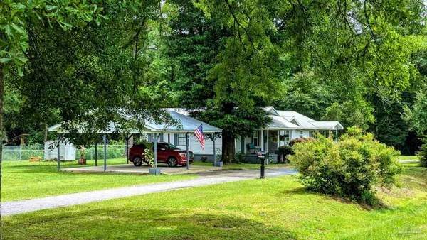 $220,000 | 29744 Hwy 17 Millry Al, Millry, AL 36558