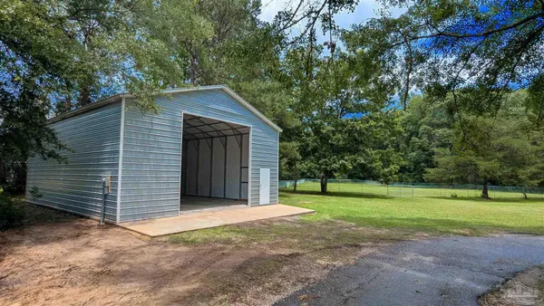 $220,000 | 29744 Hwy 17 Millry Al, Millry, AL 36558