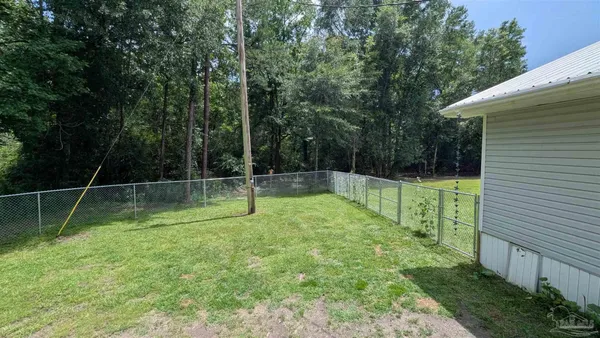 $220,000 | 29744 Hwy 17 Millry Al, Millry, AL 36558