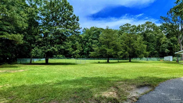 $220,000 | 29744 Hwy 17 Millry Al, Millry, AL 36558