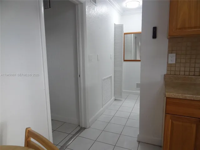 $1,150 | 9661 Southwest 148th Place, Unit EFICIENCY, Miami, FL 33196