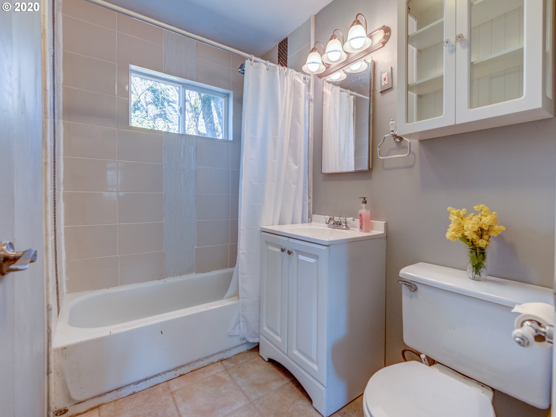 790 West N Street Springfield, OR 97477 - Photo 19 of 28