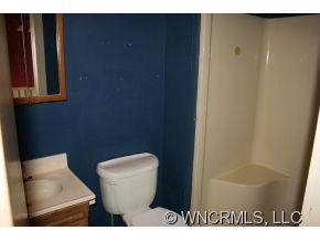 374 Collett Street Rutherfordton, NC 28139 - Photo 8 of 12