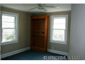 374 Collett Street Rutherfordton, NC 28139 - Photo 9 of 12