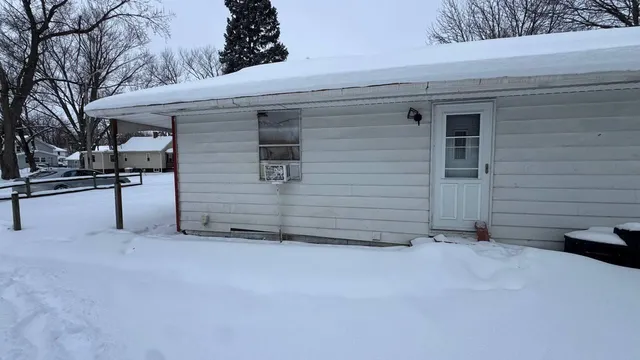 $100,000 | 123 Laurel Street, La Porte, IN 46350